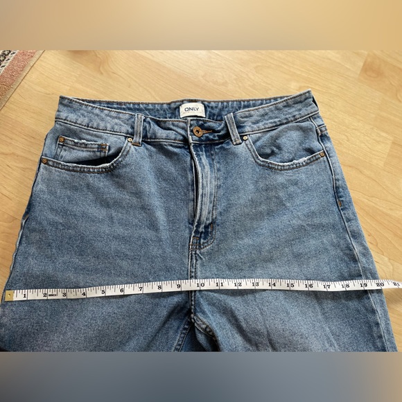 Only Highrise Slim Straight Leg Jeans - Picture 9 of 10